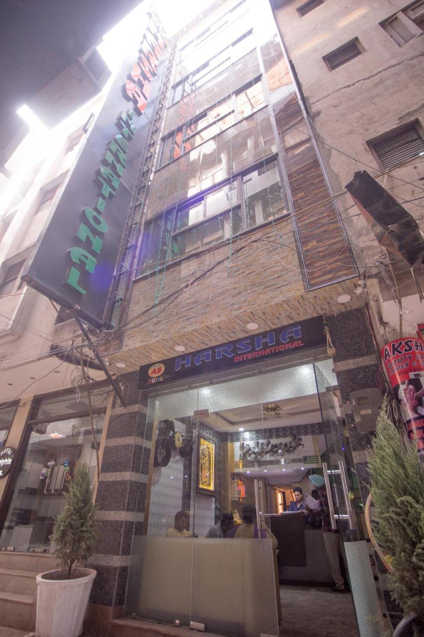 Hotel Harsha International Nova Deli Exterior foto